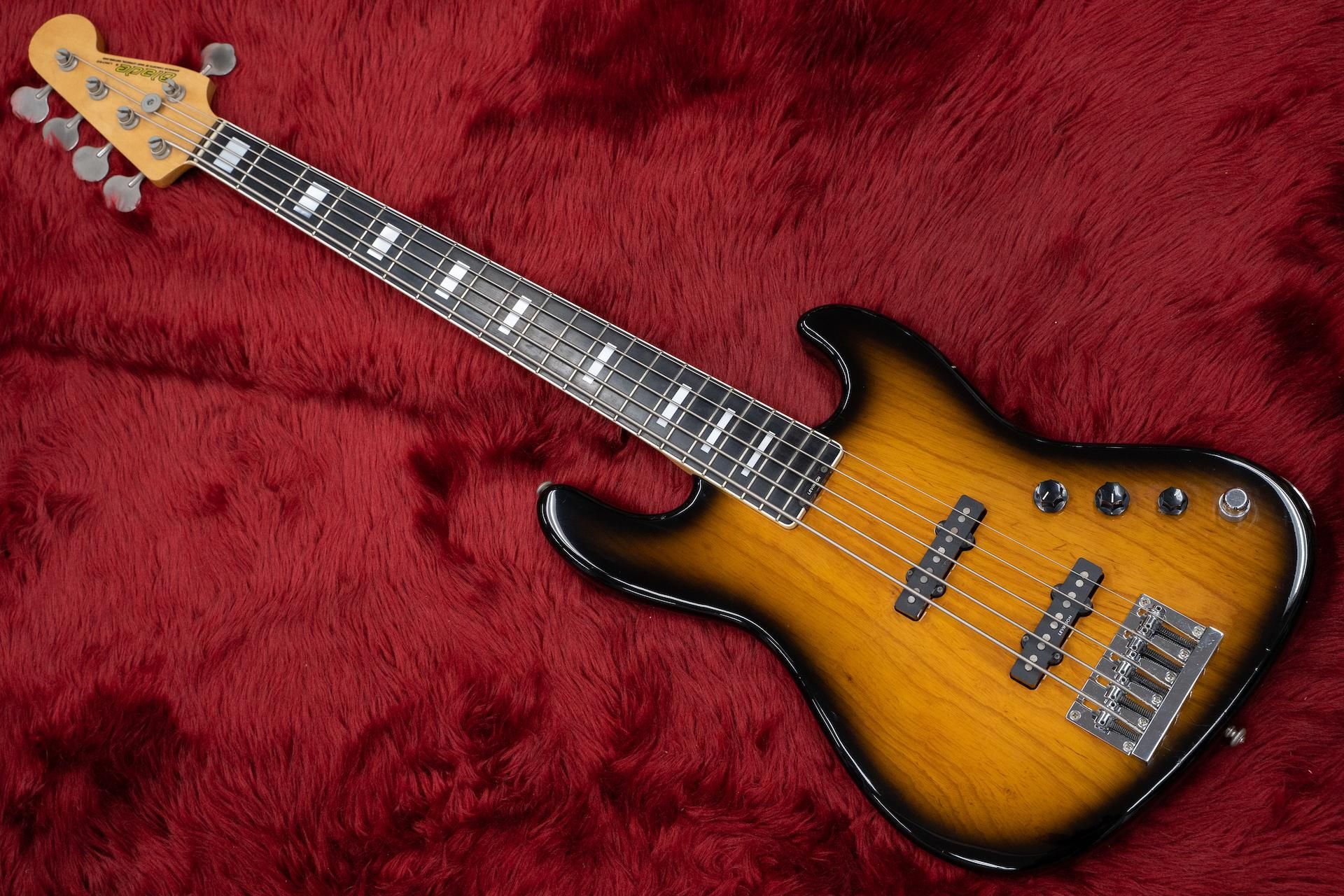 ジャンクBLADE LEVINSON R1修理ベース部品取り