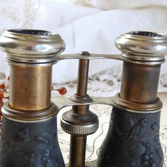 フランスアンティーク | 鳥と木の実のオペラグラス 真鍮とメタルの