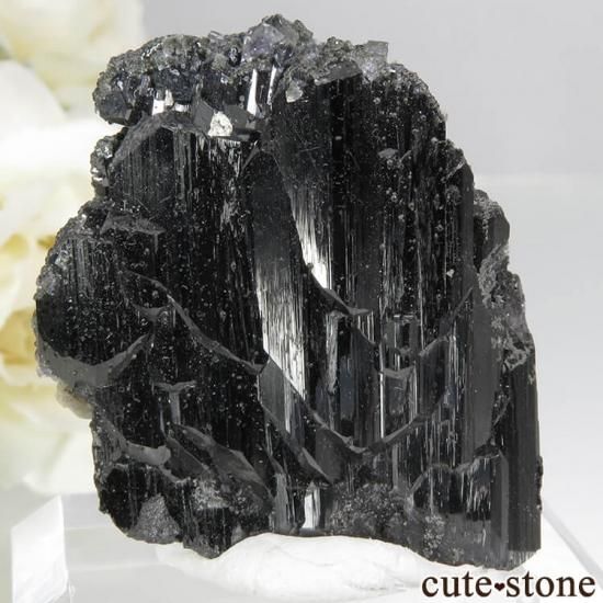 ヤオガンシャン産クォーツクラスター母岩付き「水縹色」フローライト