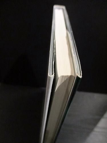 誰がドルンチナを連れ戻したか イスマイル・カダレ 平岡敦訳 白水社