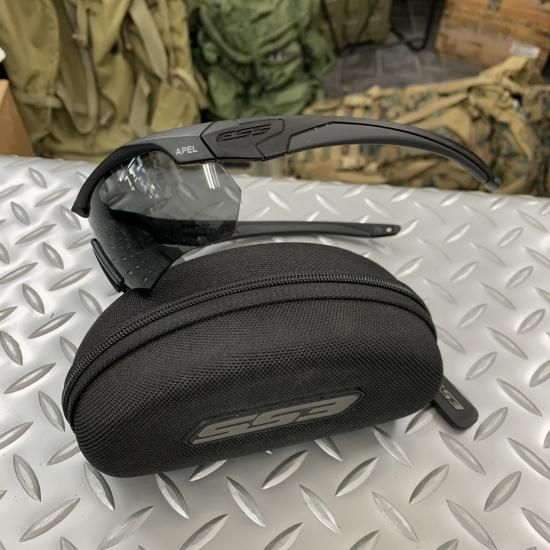 米軍放出品実物 ESS CROSSBOWサングラス（APEL）中古品46 米軍放出品