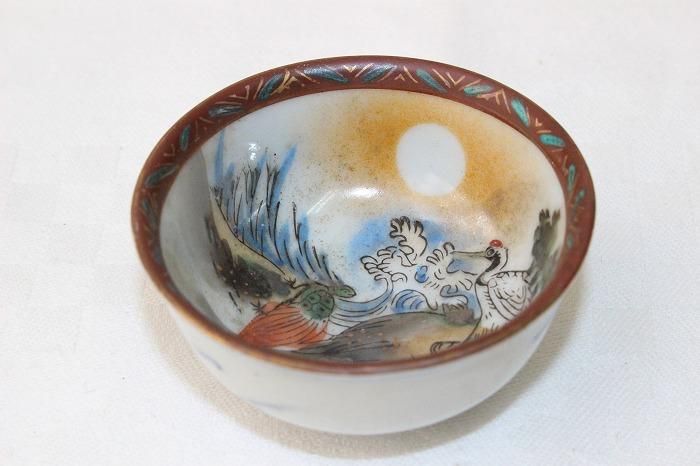 KS-699九谷焼色染付祝鶴亀文酒盃一 無銘九谷印付 - 石川県金沢の骨董品