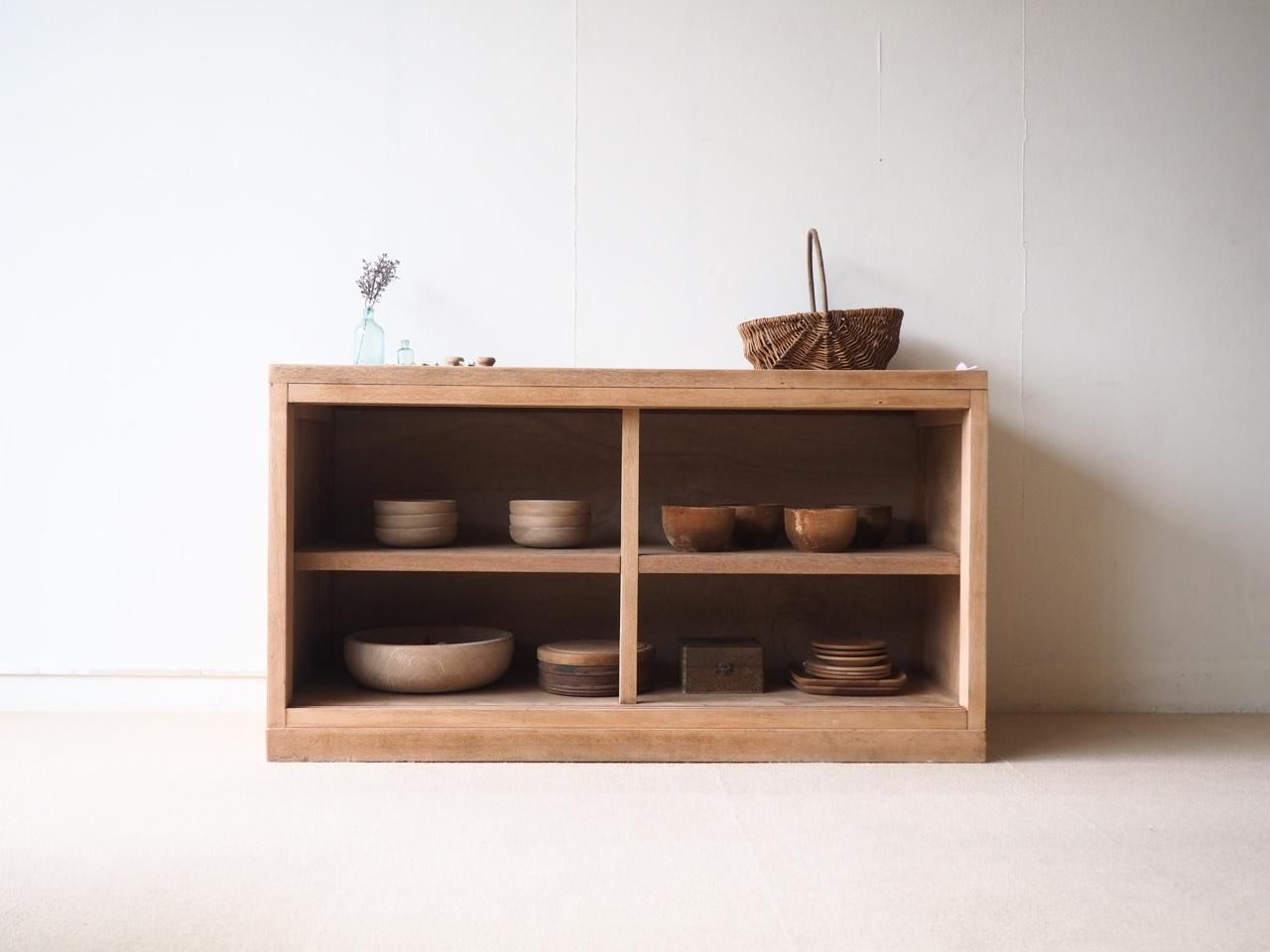 サイドテーブル ラワン材 コーヒーテーブル 飾り棚 展示台 古家具