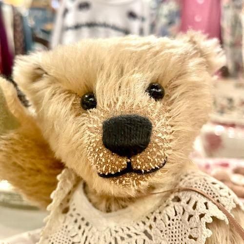 テディベア作家ジャネット・オスマン作のビーニーベアーズ (ブラウン