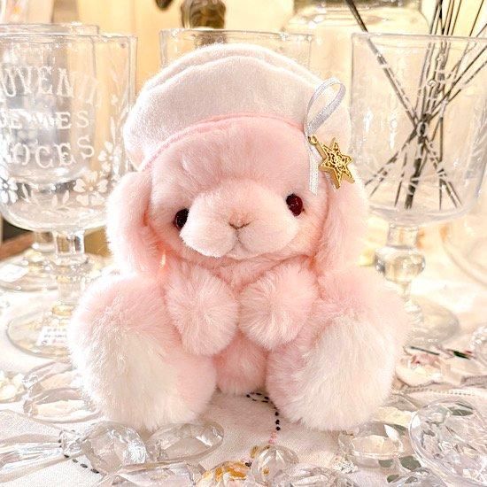 作家さまウサギのぬいぐるみ