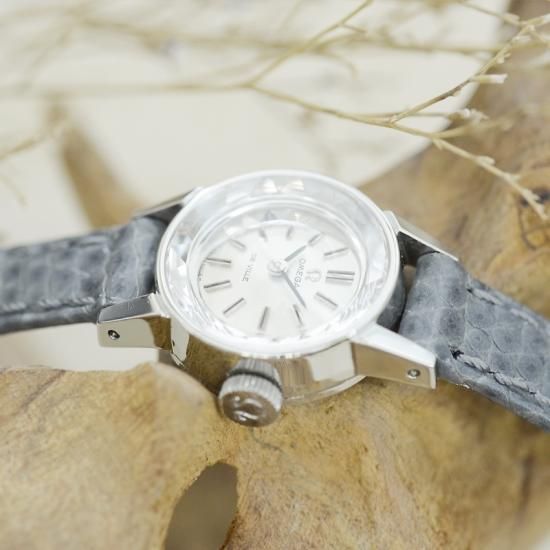 オメガ OMEGA ｜DE VILLE・デ・ヴィル｜手巻き・1960年代製