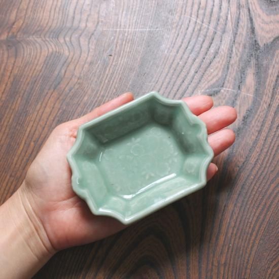 四六時中 shirokujichu -