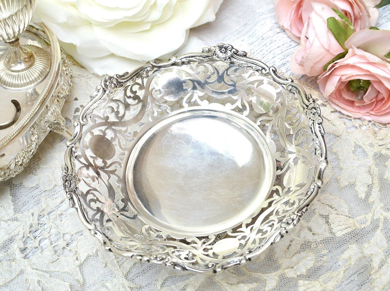 美品 1901年製 英国製◇蓋の下側純銀製 瓶は切子 多面カット蓋付小瓶