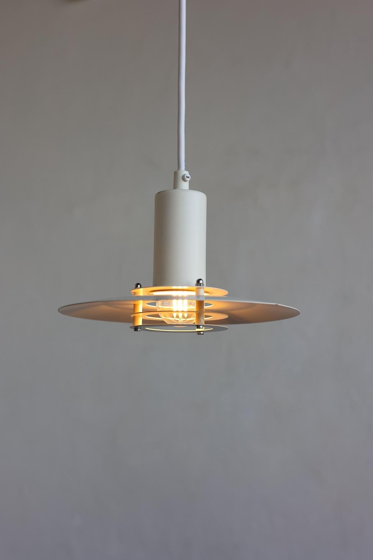 Type 4020” pendant lamp / LYFA[LY] - Antiques & Repair eel