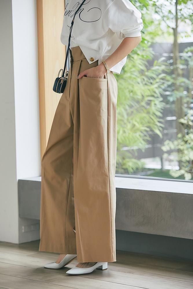 予約】【3月中旬頃配送】タックポケットワイドパンツ(ベージュ) - seventen