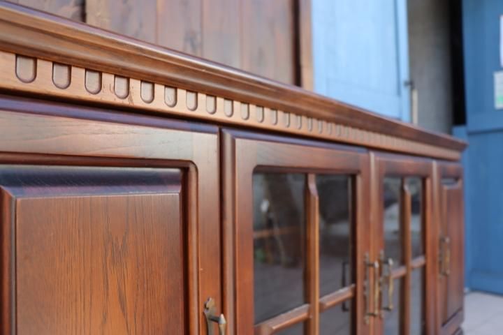 IDF太田長のATLANTA(アトランタ)シリーズのサイドボードです。収納力も