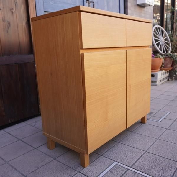 人気の無印良品(MUJI)の木製キャビネット・木製扉・タモ材です！明るい