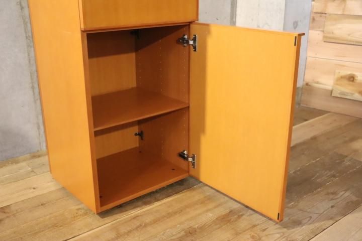 arflex(アルフレックス)のCOMPOSER(コンポーザー) キャビネットです