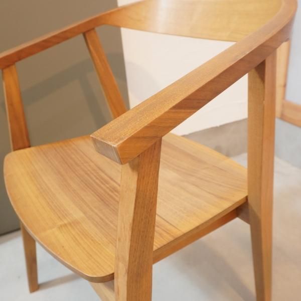 北欧スウェーデンのブランド IKEA(イケア)の高級ラインSTOCKHOLM