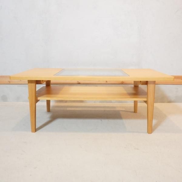 unico(ウニコ)のSIGNE(シグネ)シリーズのローテーブルです。オーク材の