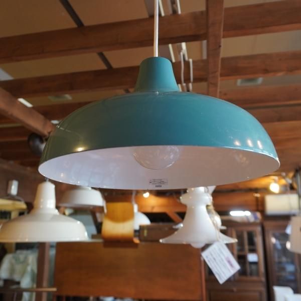 IDEE(イデー) KULU LAMP (クルランプ)です。ハワイ語で「雫」の意味を