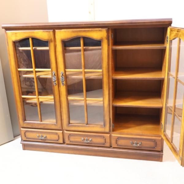 Karimoku(カリモク家具)の人気シリーズCOLONIAL(コロニアル)のHC4500NK