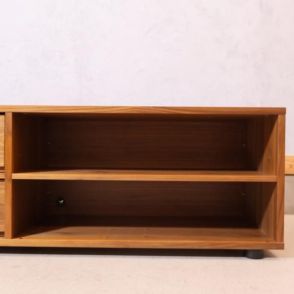 人気の無印良品(MUJI)のウォールナット材 スタッキングキャビネット