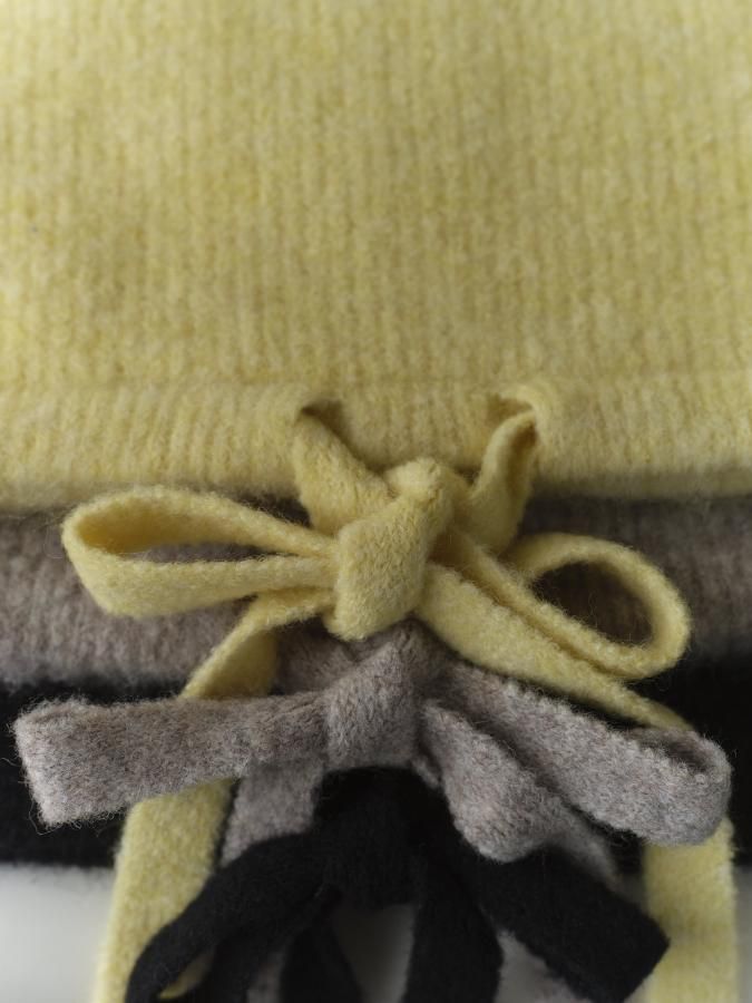 Bucktail Knit Beanie - ROSARYMOON OFFICIAL WEB STORE