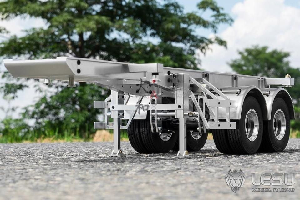 タミヤ1/14 20ftコンテナ積載用セミトレーラー