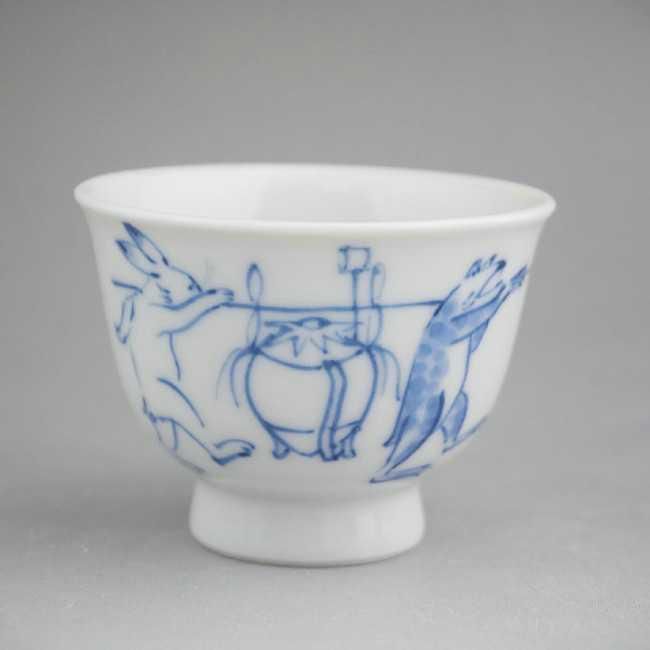 染付鳥獣戯画ぐいのみ 昭阿弥 大 - 京焼清水焼 松韻堂