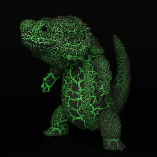 ペインターネット カエルーマ ストーンクラック ソフビ 蓄光