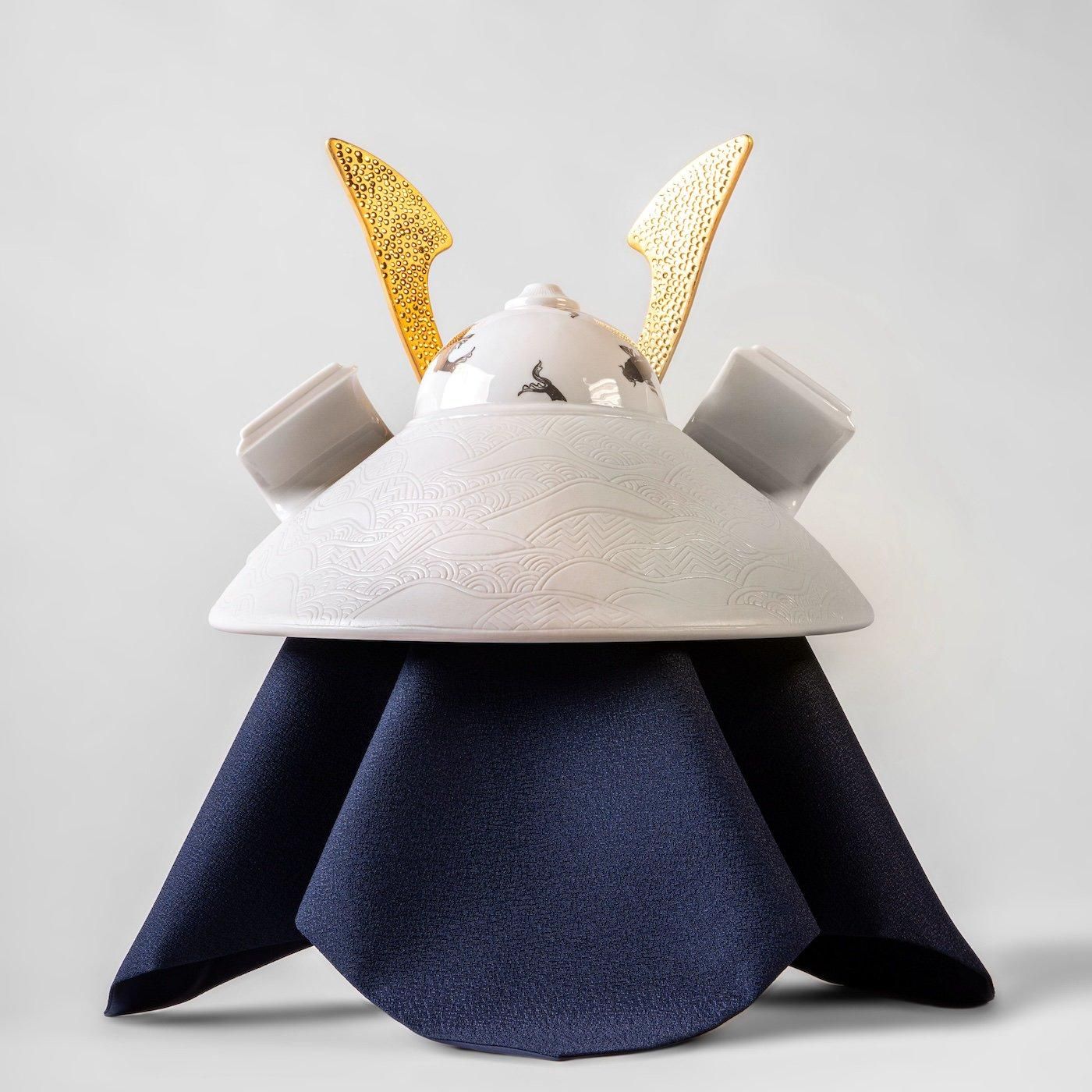 LLADRO リアドロ 兜(鯉) | 白木牡丹屏風 - 雛人形・五月人形・羽子板