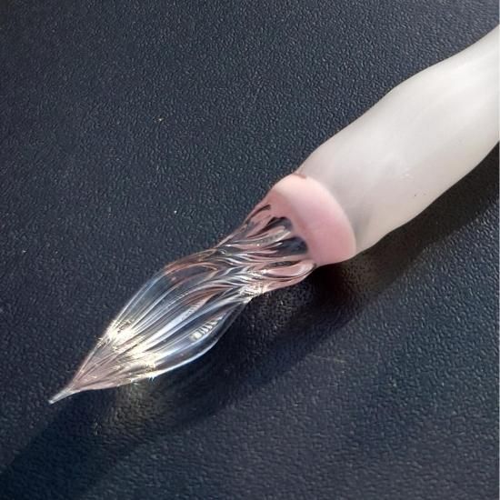 穂坂英樹】白猫のガラスペン