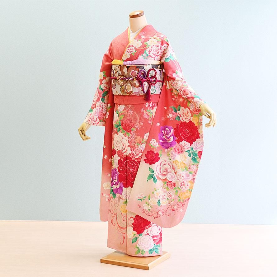 サーモンピンク花柄 振袖 着物