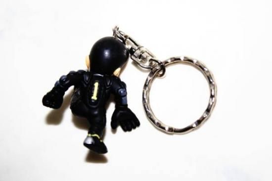 殺し屋1 イチ フィギュア キーホルダー - ミニフィギュア専門店 こまきち