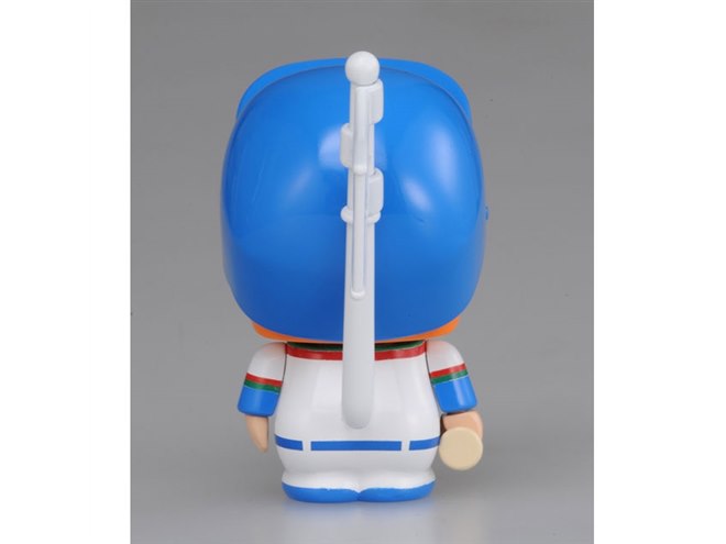 タカラトミー、25年ぶりに「プロ野球人形 イレコミ君」を復刻 - 価格.com