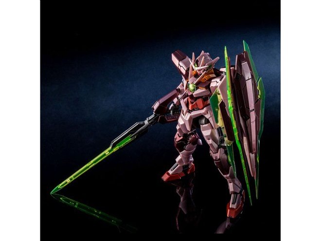 トランザム発動」赤く輝く機体をイメージ、ダブルオークアンタのMG