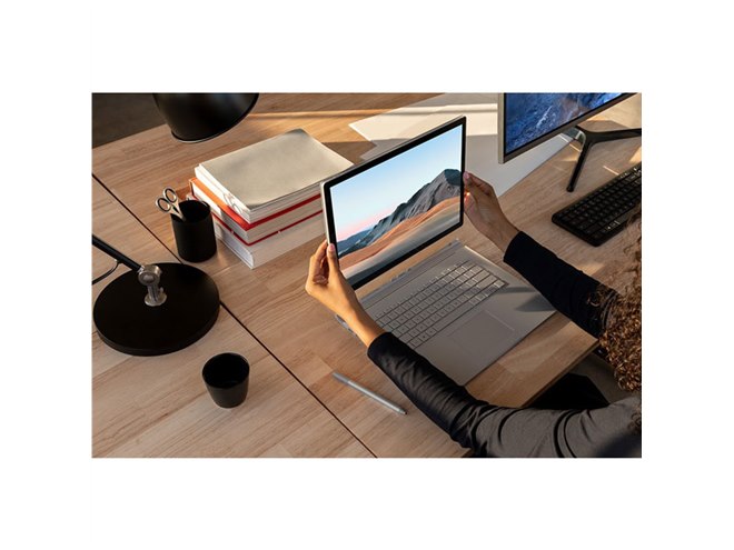 マイクロソフト、第10世代Core搭載の13.5型/15型2in1モデル「Surface