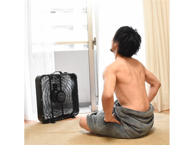 最大回転数1250rpmの「俺の薄型ボックス扇風機 Crazy Fan2-ストロング