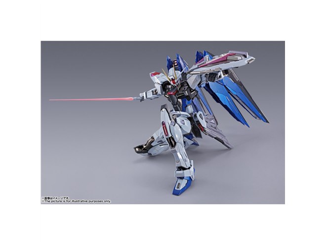 バンダイ、新要素を入れた「METAL BUILD フリーダムガンダム CONCEPT 2