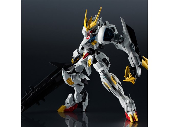MG ガンダムバルバトスルプス 1/100スケール 未組立 鉄血の