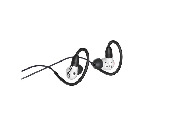 ソニー、INZONE初の有線ゲーミングイヤホン「INZONE E9」 - 価格.com