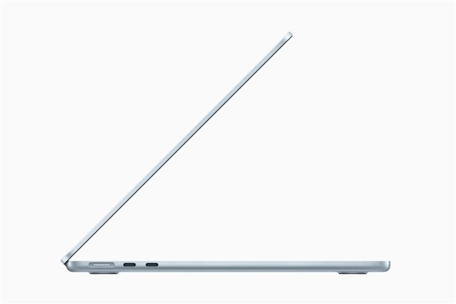 アップル、M4チップ搭載の新型「MacBook Air」を本日3月12日発売