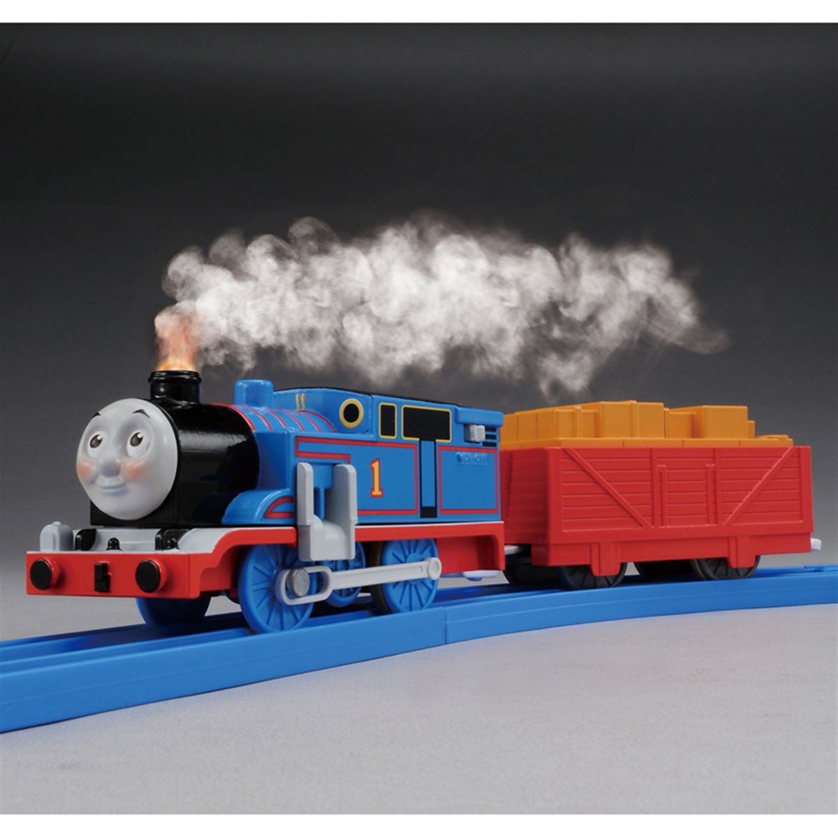 とてもパワフル！リアルな蒸気が出る「蒸気がシュッシュッ！トーマス