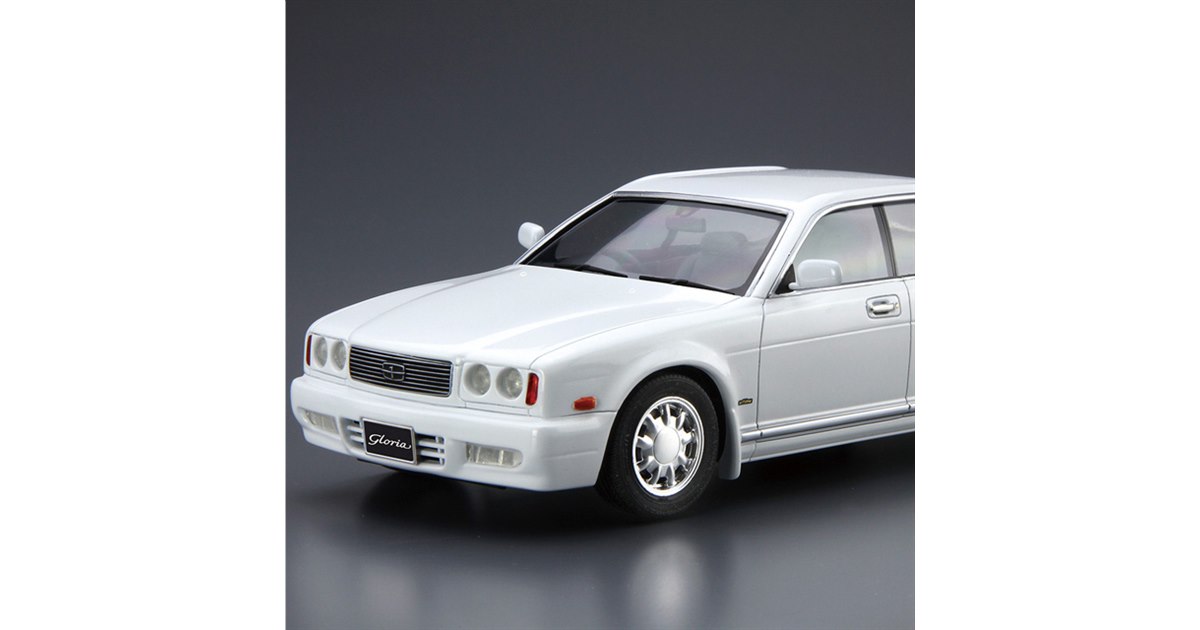 AOSHIMA、セドリック/グロリアの車種選択式「ニッサン Y32」模型