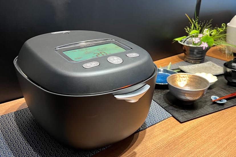 タイガー 圧力土鍋炊飯器 タイガー 圧力IH炊飯器 JPC-G100 5.5合 新品