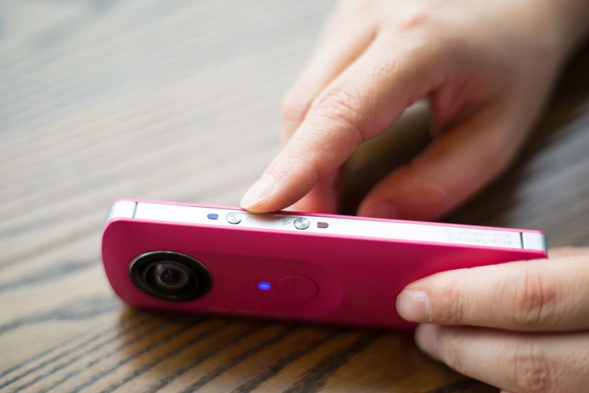 全天球カメラ「RICOH THETA」で撮ってみたら、想像以上に楽しかった