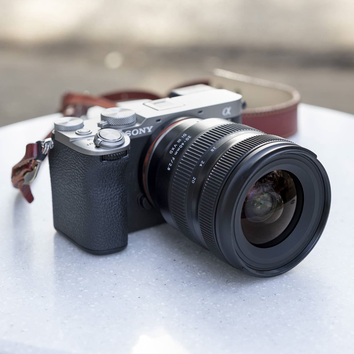 タムロン「20-40mm F/2.8 Di III VXD」レビュー！ 価格.comプロダクト