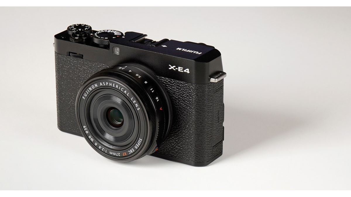 富士フイルム「XF27mmF2.8 R WR」レビュー。人気パンケーキレンズに