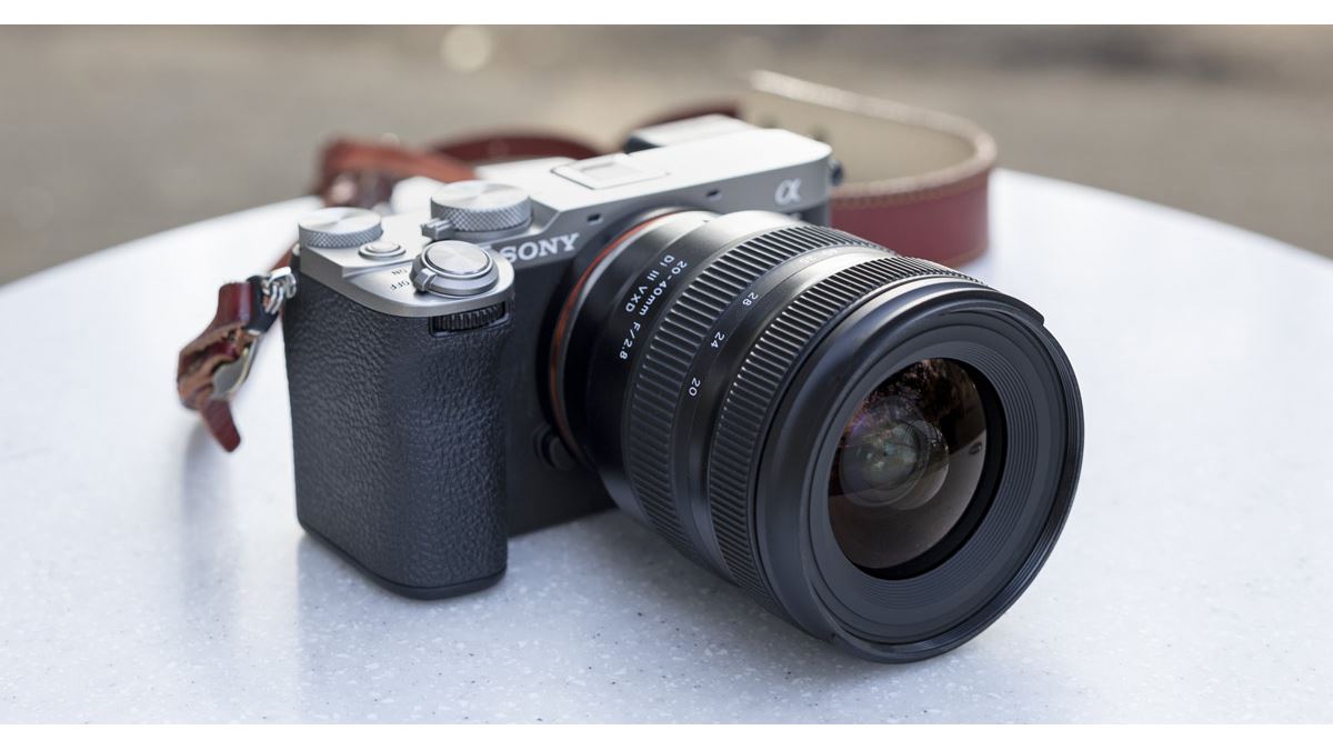 タムロン「20-40mm F/2.8 Di III VXD」レビュー！ 価格.comプロダクト