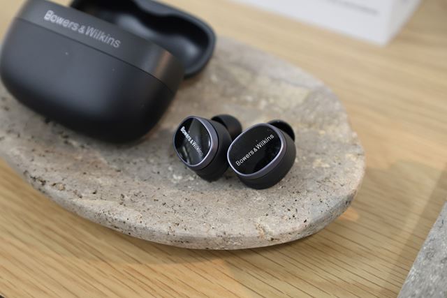 Bowers & Wilkins B&W Px8 価格比較 - 価格.com