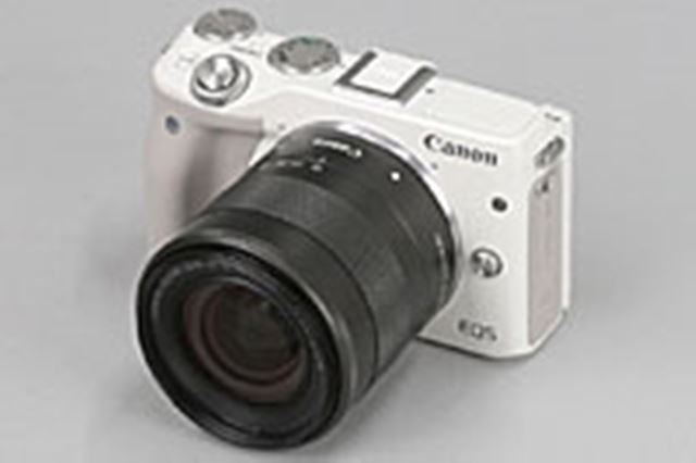 Canon EOS M3 ホワイト レンズ2本 バッテリー2個 CANON EOS M3 ダブル