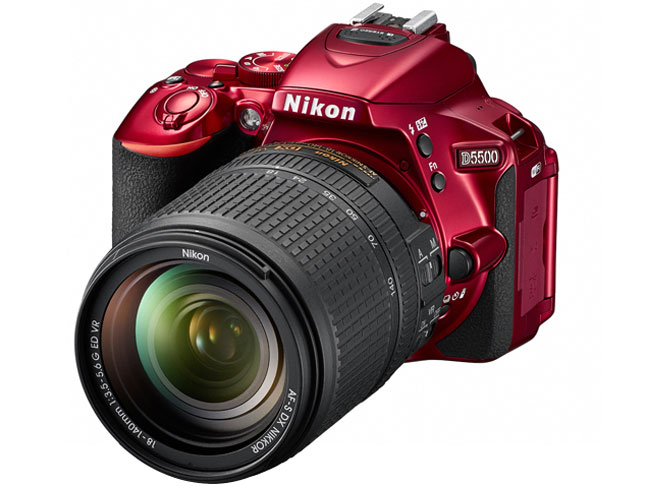ショット数わずか「4967回」！自撮りもOK！Nikon D5500レンズキット