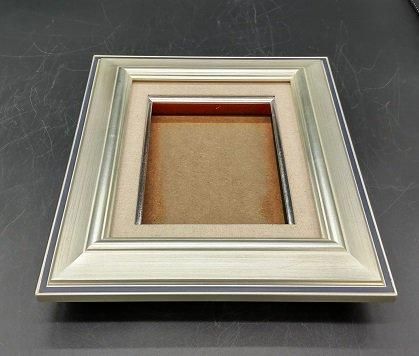 50×61㎝「シャンデリア 2」油彩・原画・F12 50×61㎝「シャンデリア 2