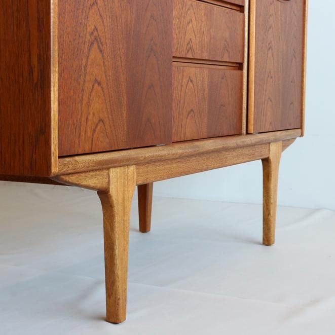 Blackboard】イギリスヴィンテージ サイドボード Vintage Side board